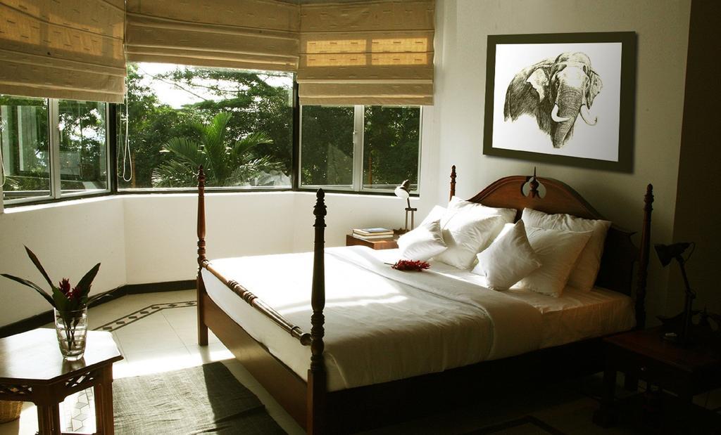 Mowbrey House Hotel Kandy Bilik gambar